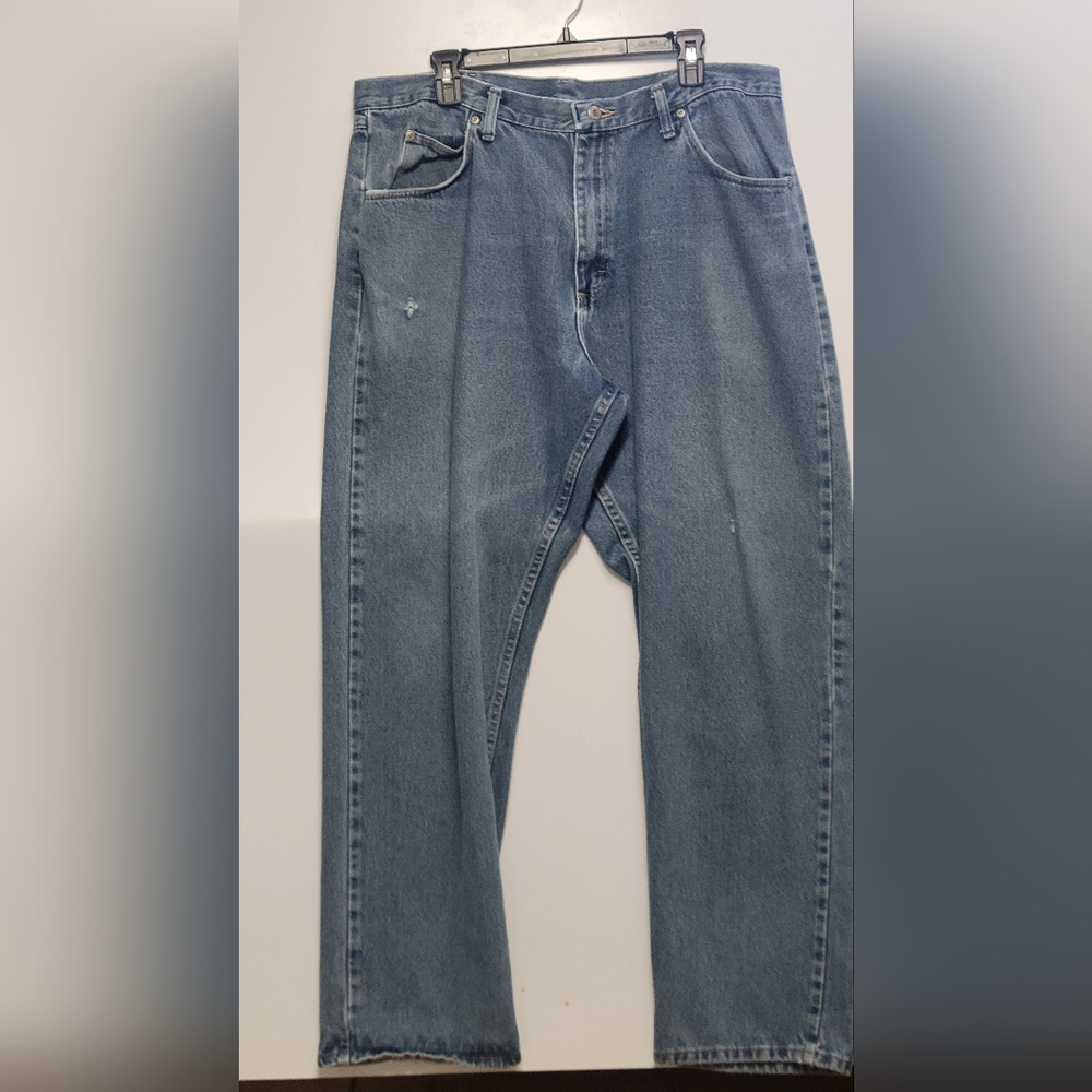 Men's Wrangler 38 x 32 100% Cotton Jeans
